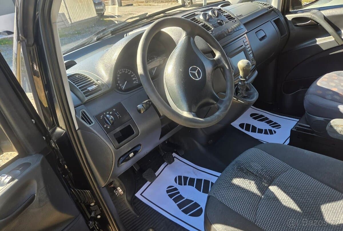 2011 Mercedes-Benz VITO - 11