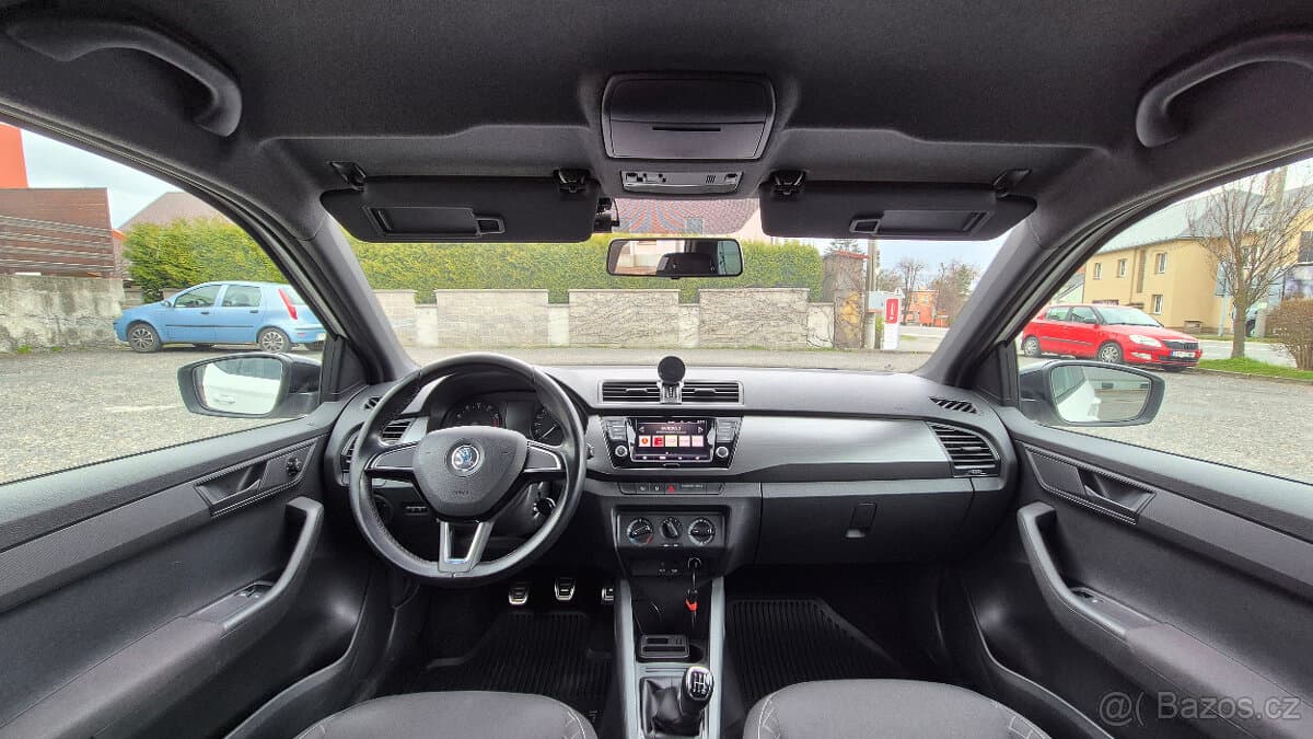2016 Škoda FABIA - 11