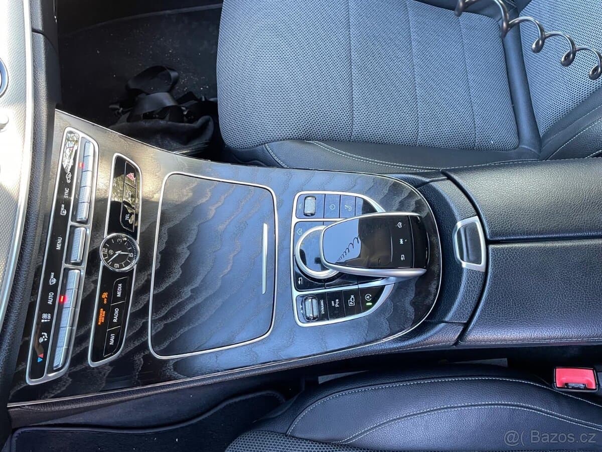 2019 Mercedes-Benz OSTATNÍ - 11
