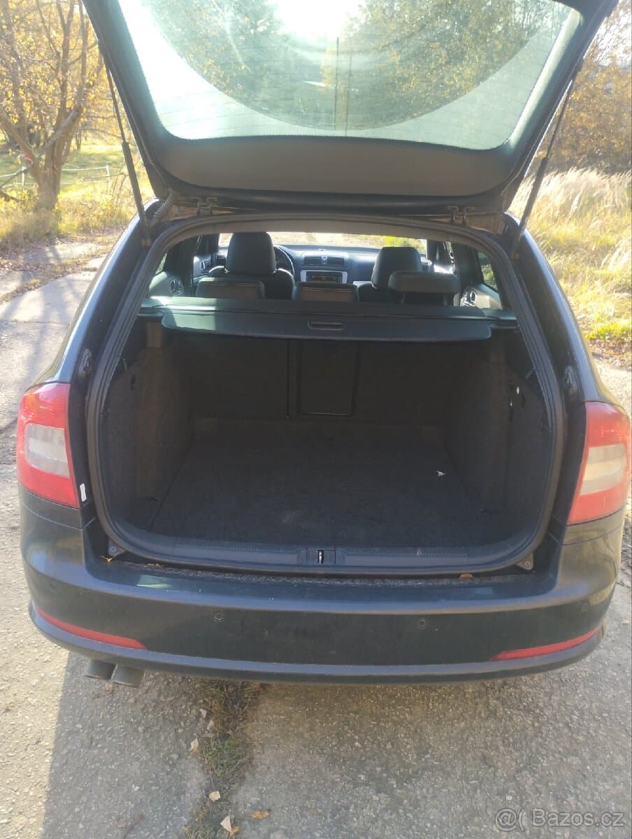 2010 Škoda OCTAVIA - 11
