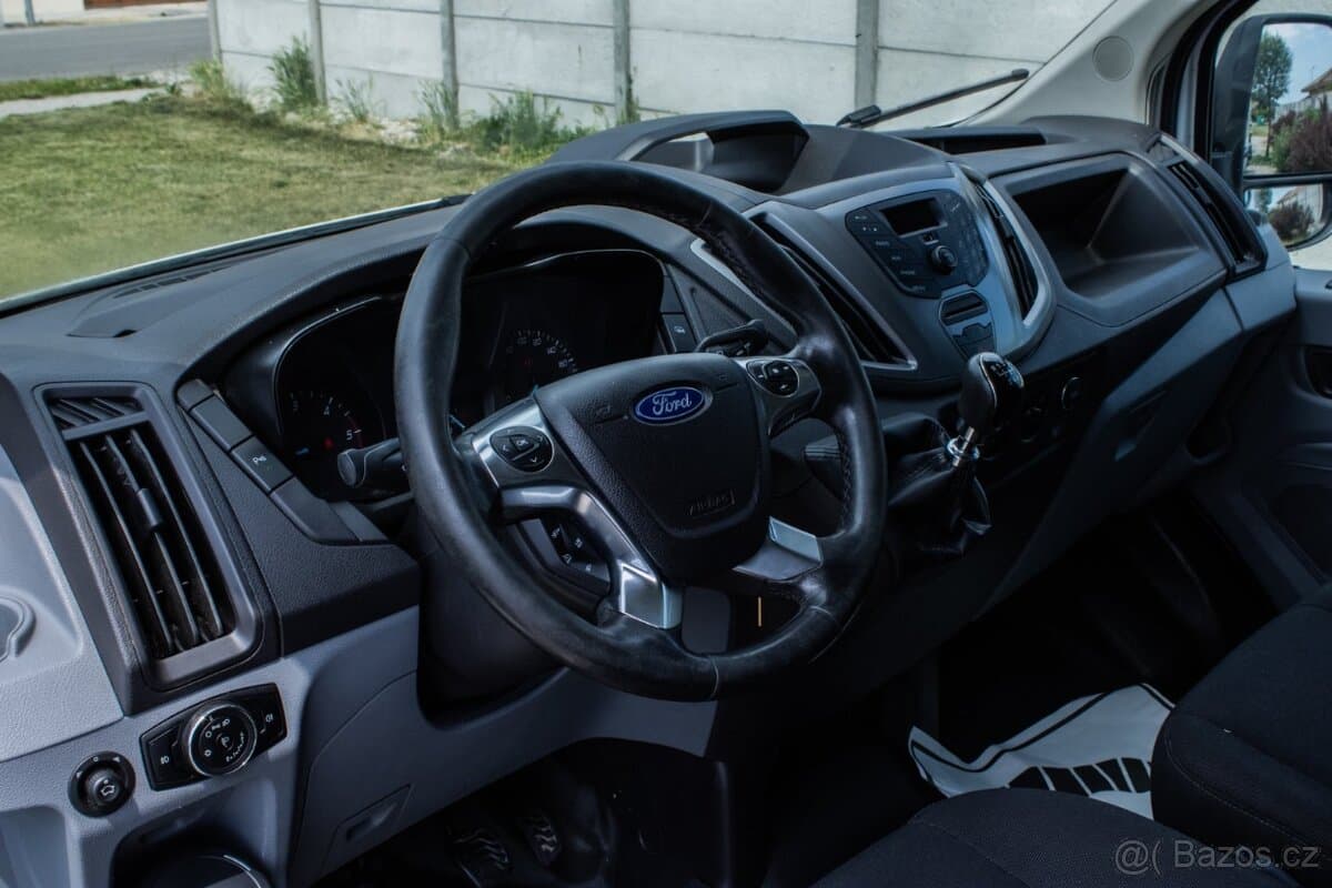 2017 Ford TRANSIT - 11