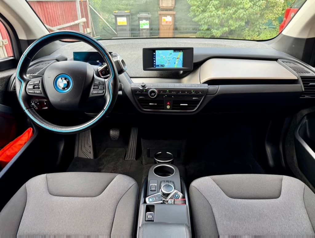 2019 BMW i3 - 11