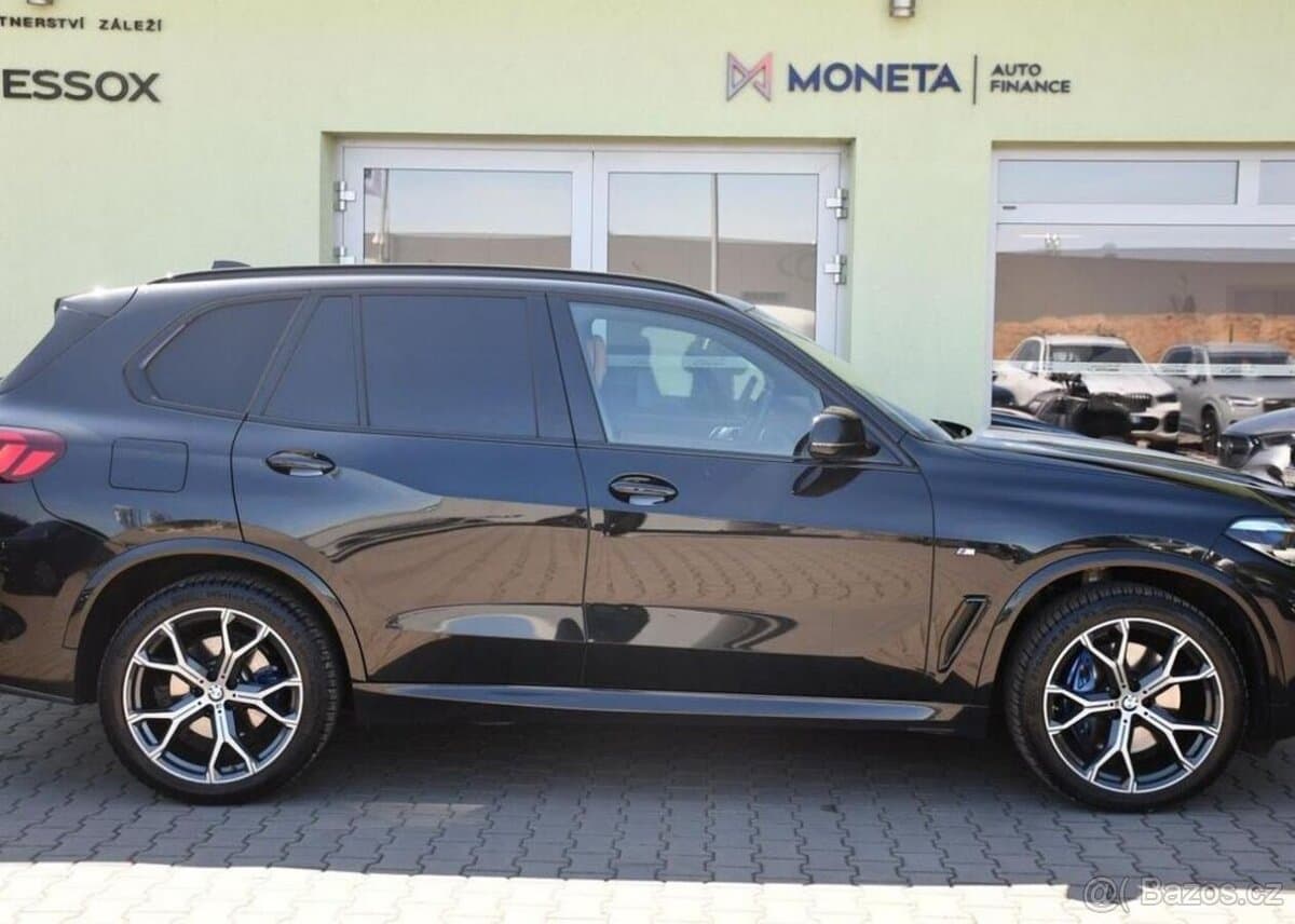 2022 BMW X5 - 11
