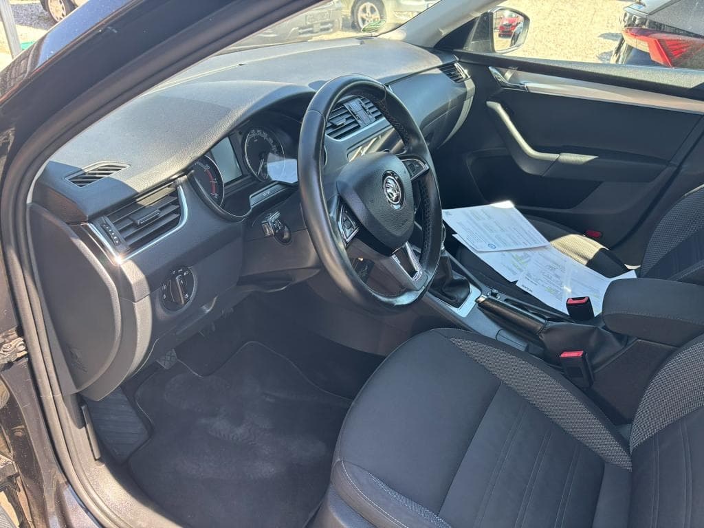 2018 Škoda OCTAVIA - 11