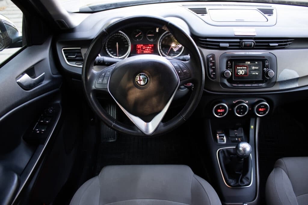 2015 Alfa Romeo GIULIETTA - 11