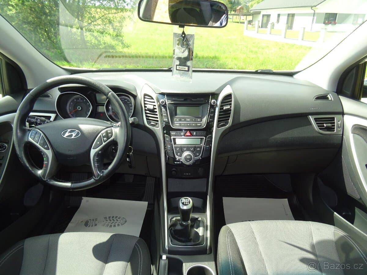 2013 Hyundai i30 - 11