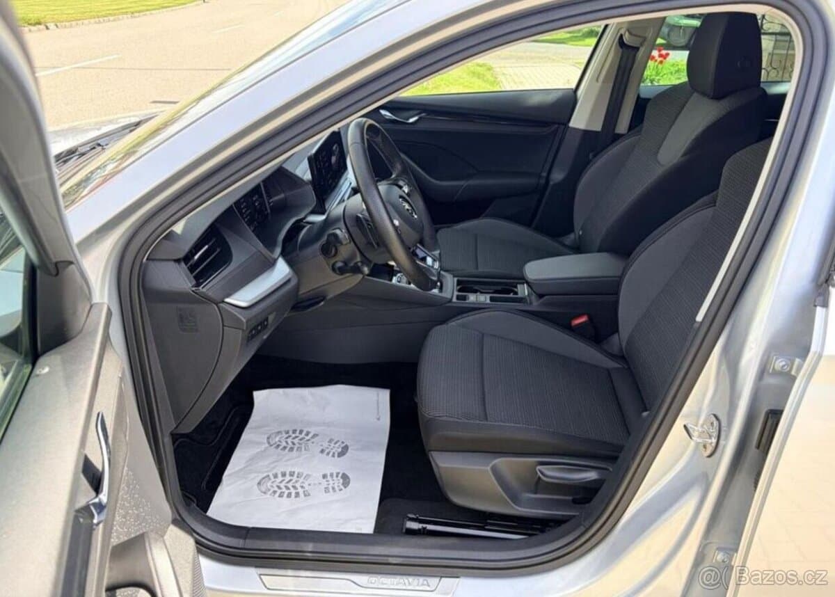 2023 Škoda OCTAVIA - 11