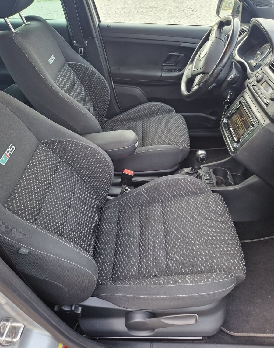 2010 Škoda FABIA - 11
