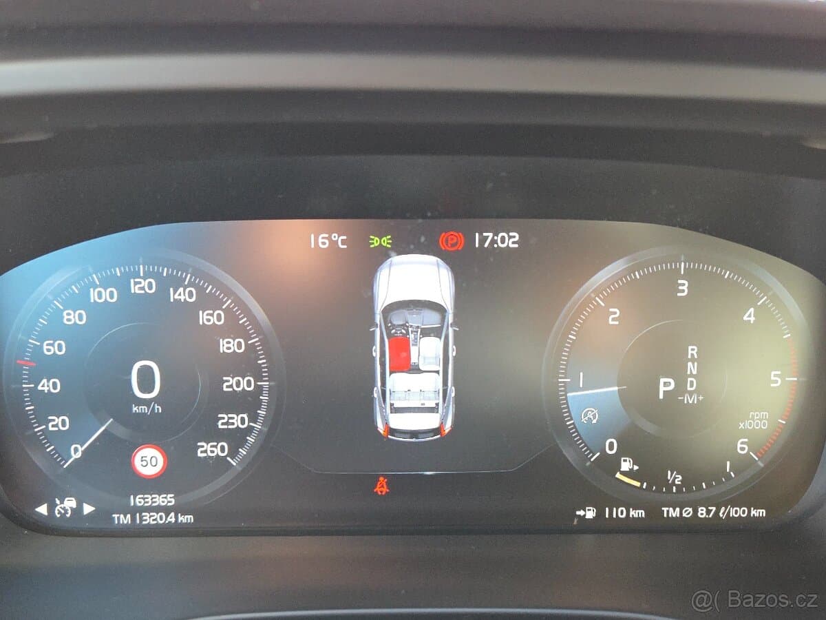2019 Volvo XC40 - 11