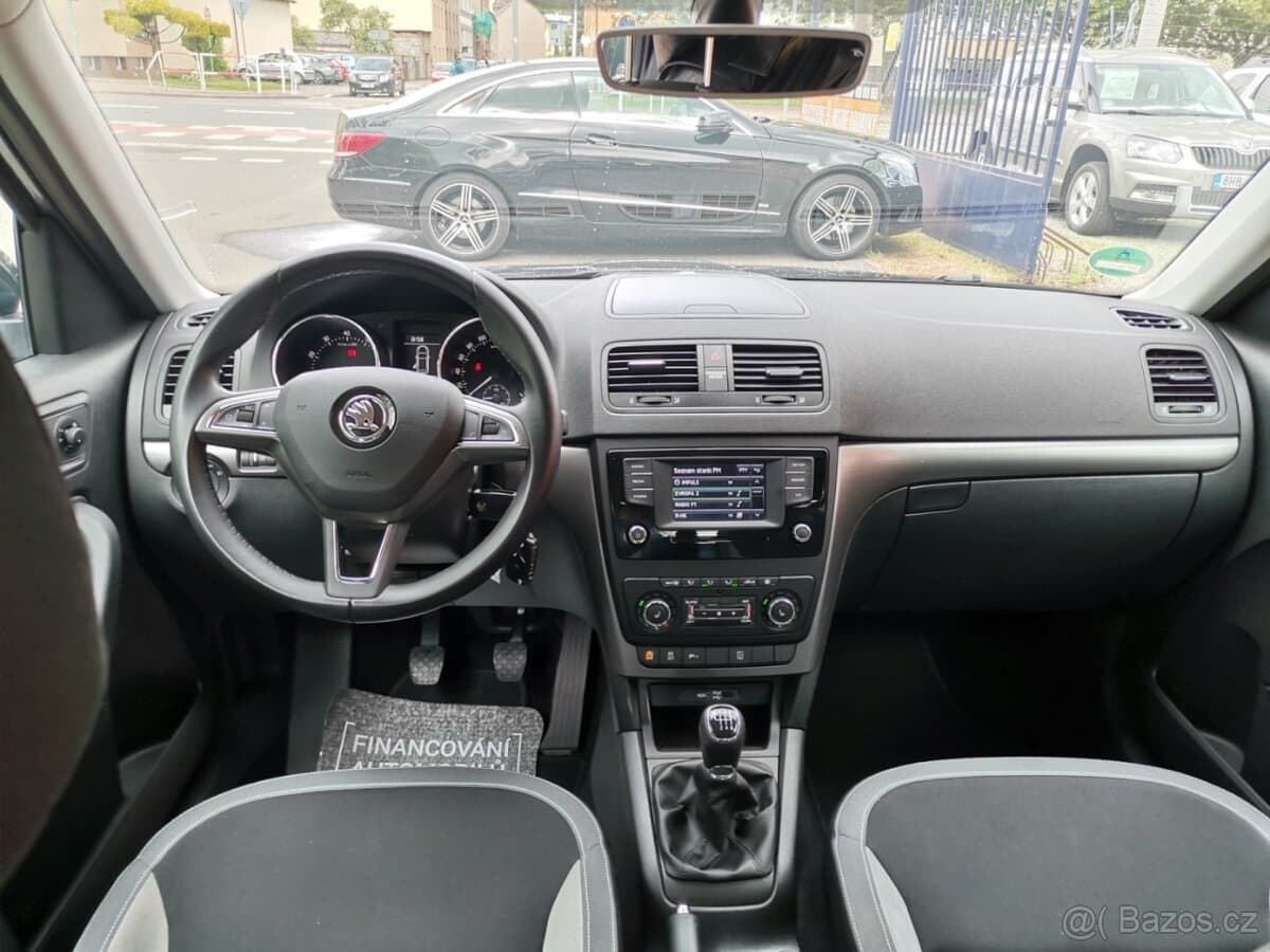 2016 Škoda YETI - 11