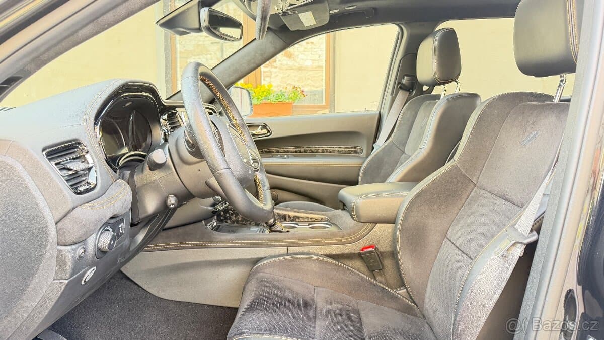 2023 Dodge DURANGO - 11