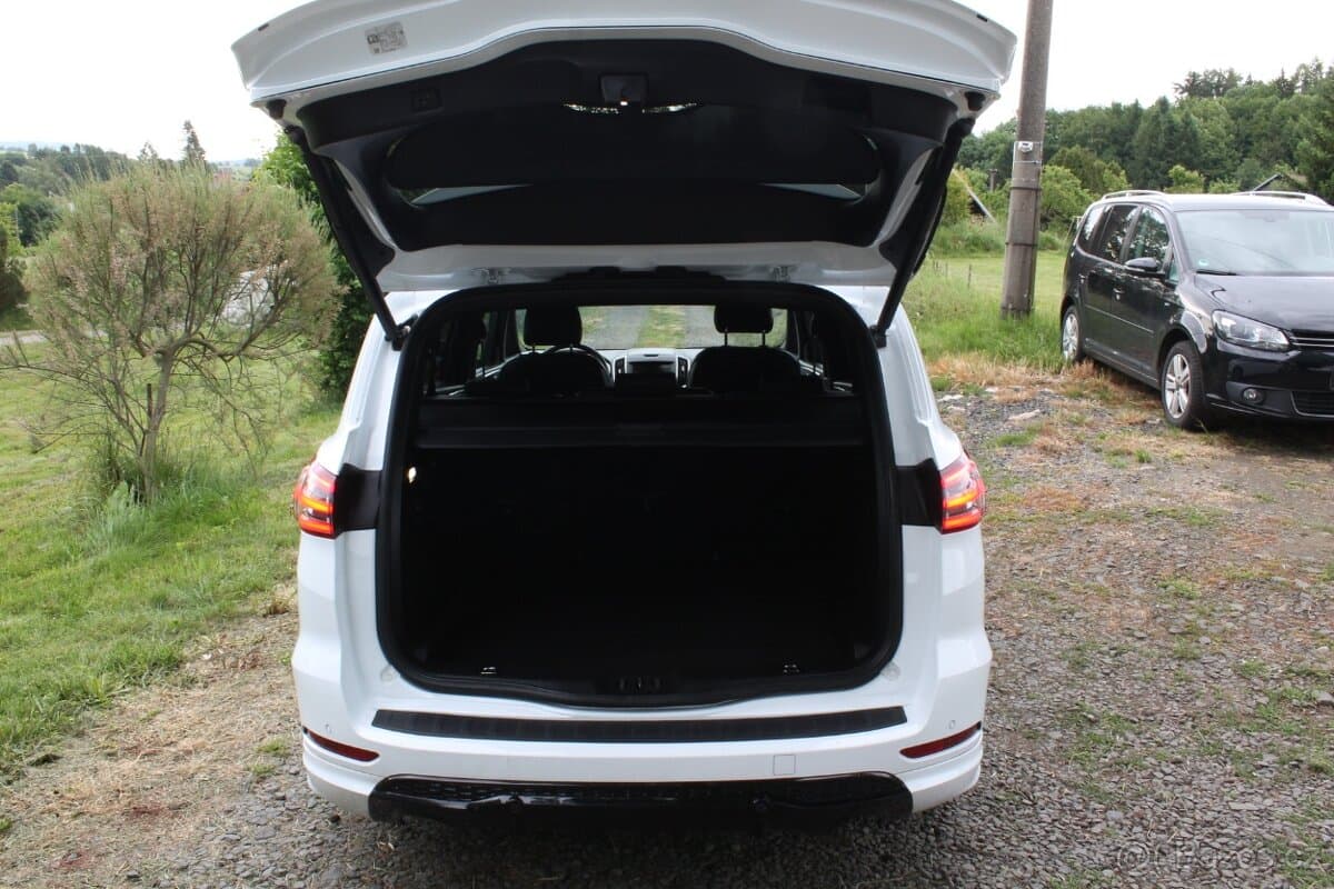 2018 Ford S-MAX - 11