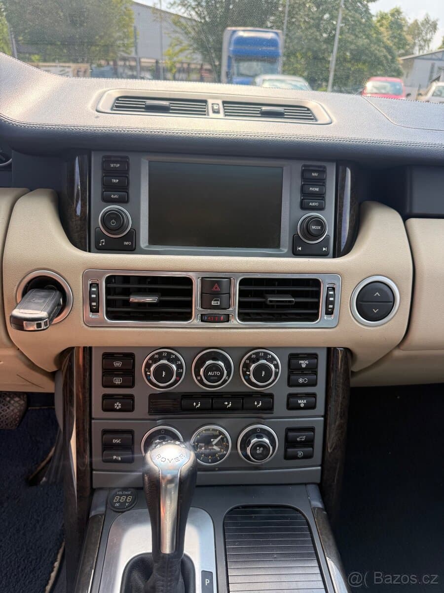 2008 Land Rover RANGE ROVER - 11