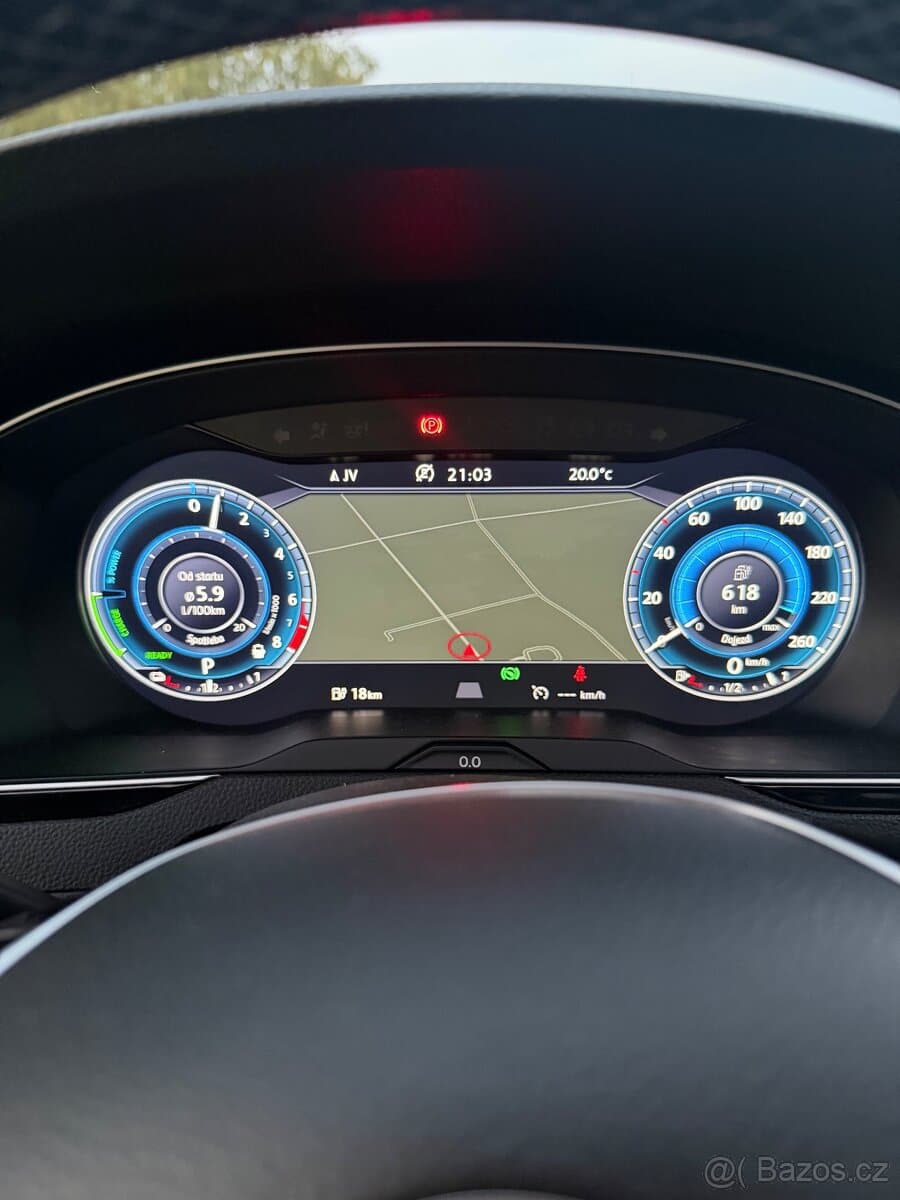 2016 Volkswagen PASSAT - 11