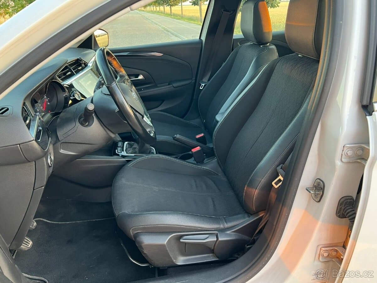 2020 Opel CORSA - 11