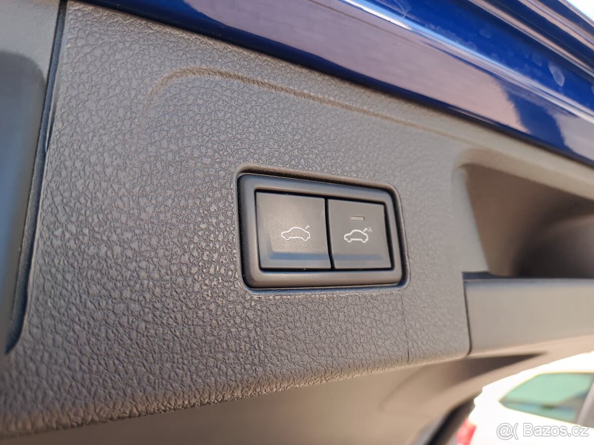 2021 Volkswagen PASSAT - 11