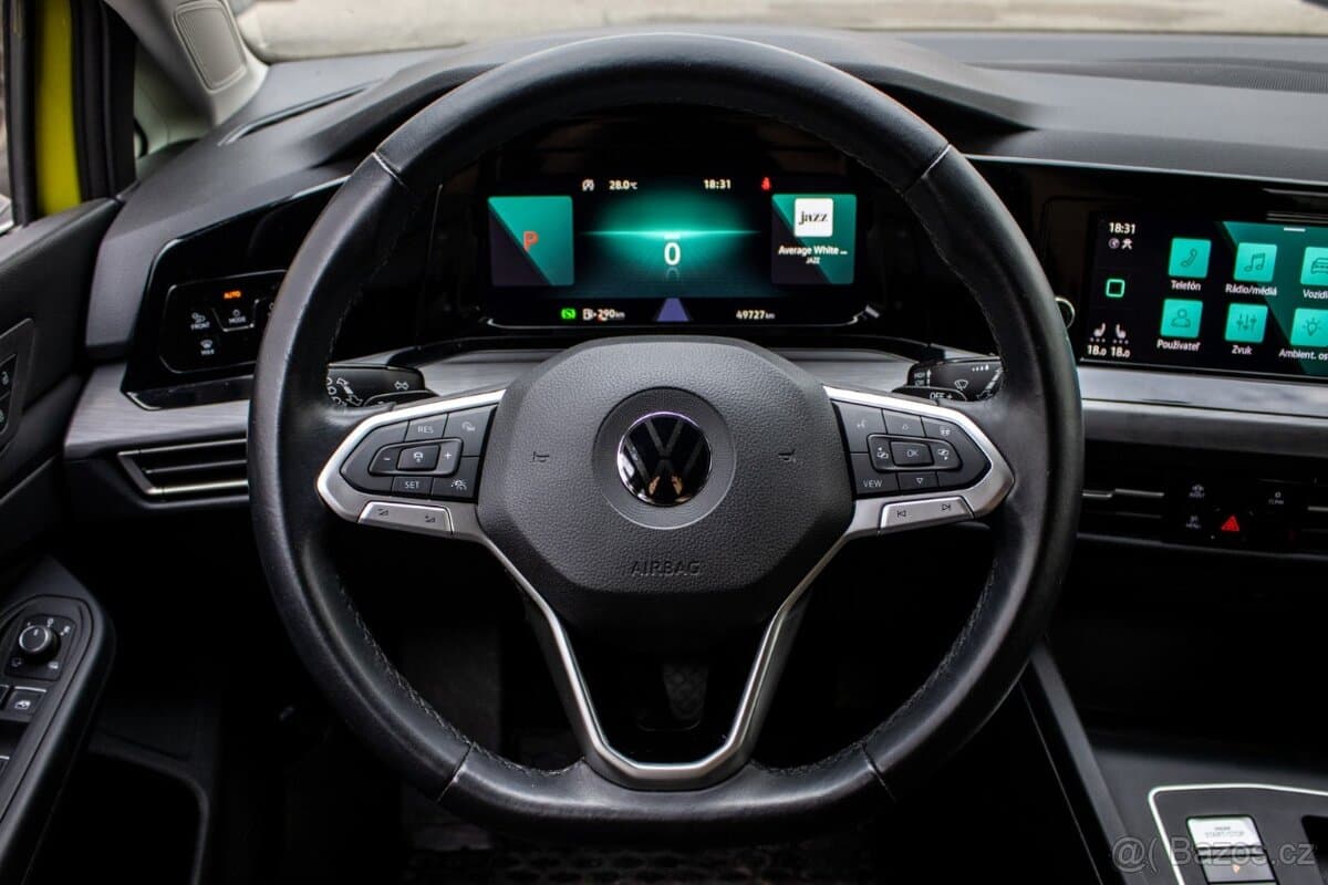 2020 Volkswagen GOLF - 11