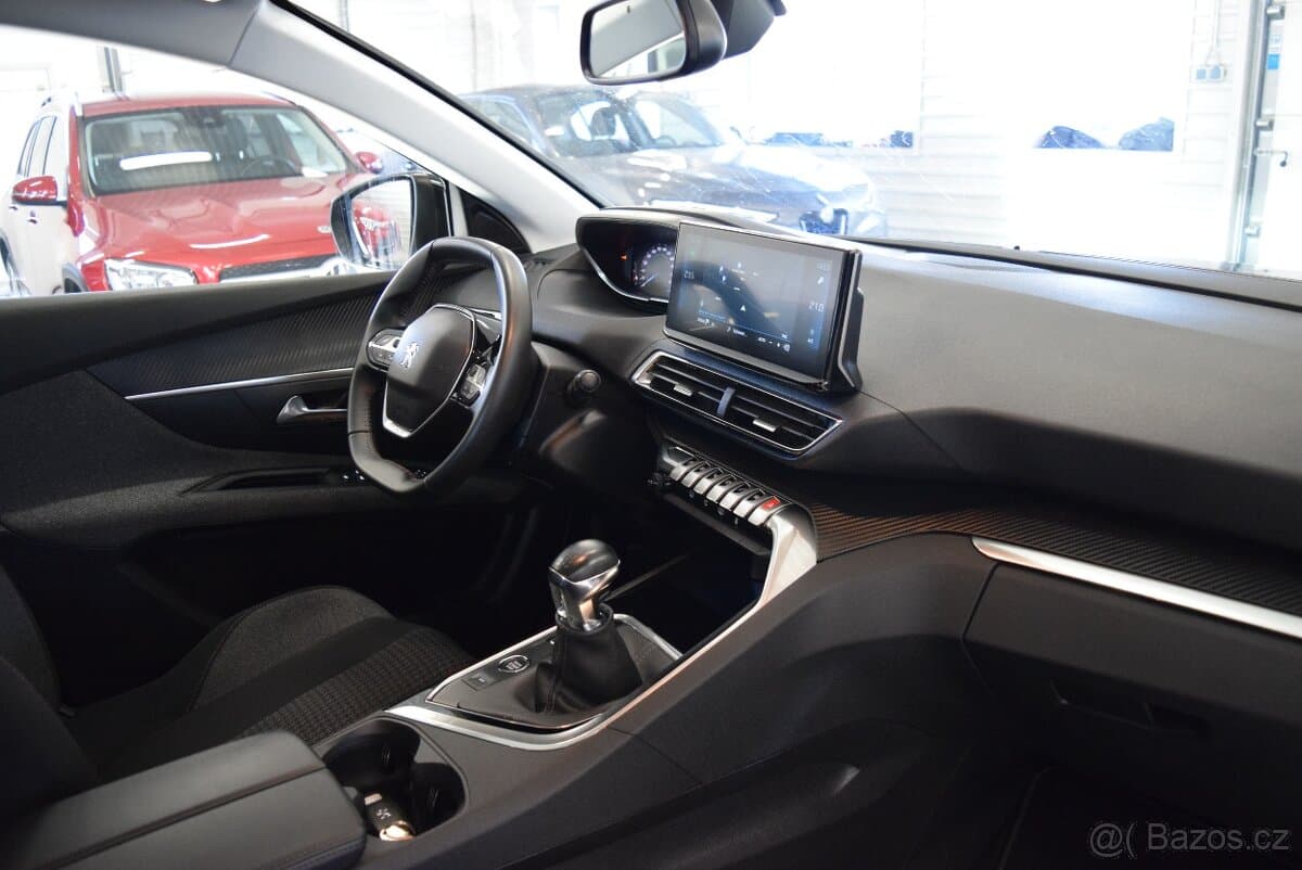 2022 Peugeot 3008 - 11