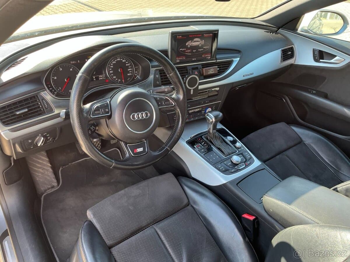 2011 Audi A7 - 11