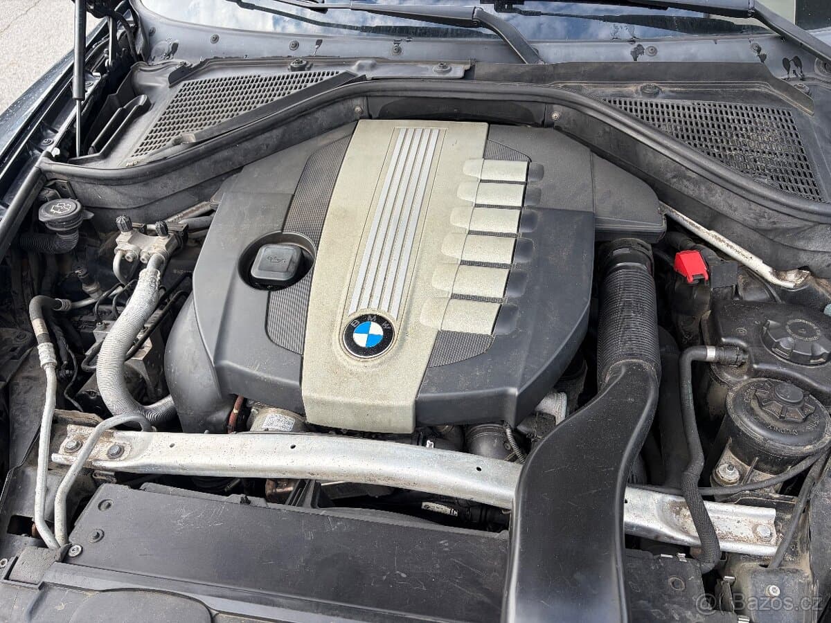 2009 BMW X5 - 11
