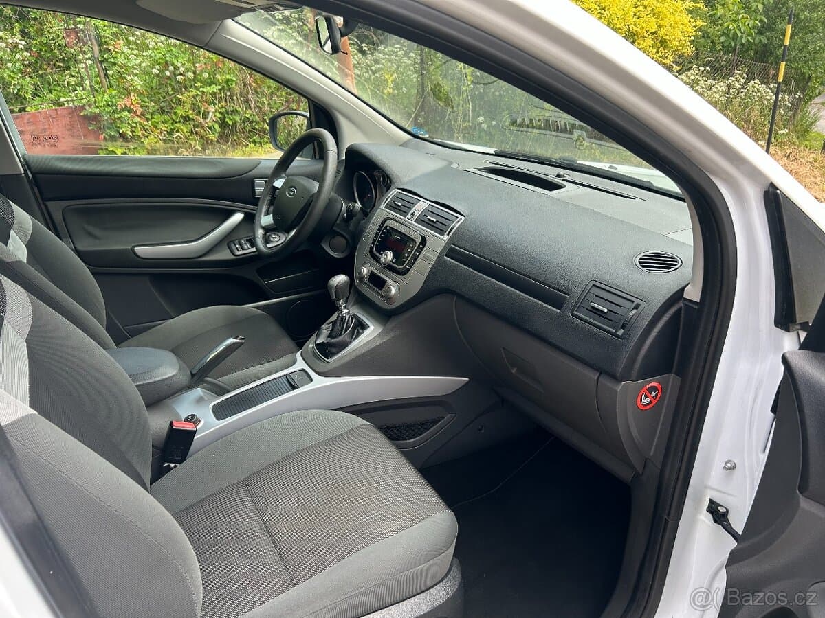 2012 Ford KUGA - 11