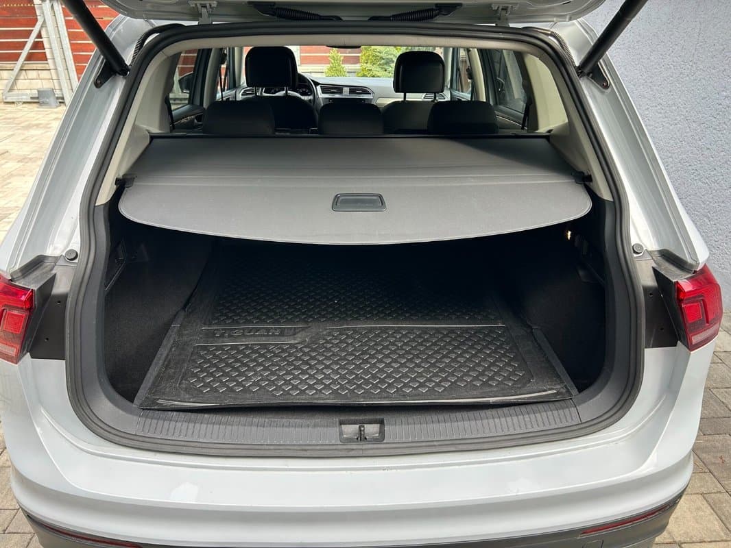 2018 Volkswagen TIGUAN - 11