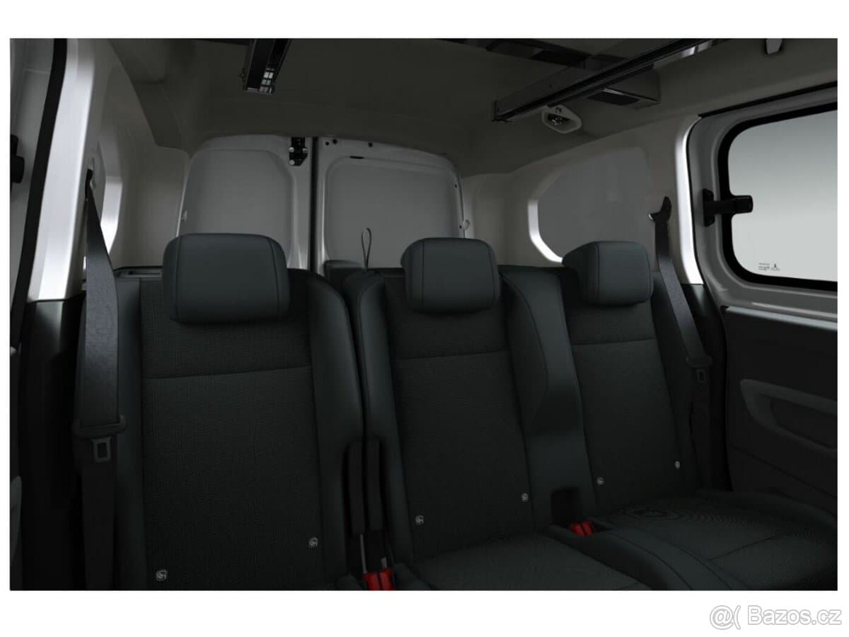 Opel COMBO - 11