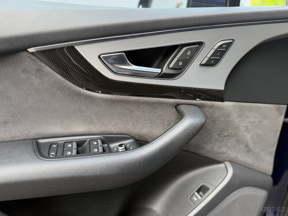 2018 Audi SQ7 - 11