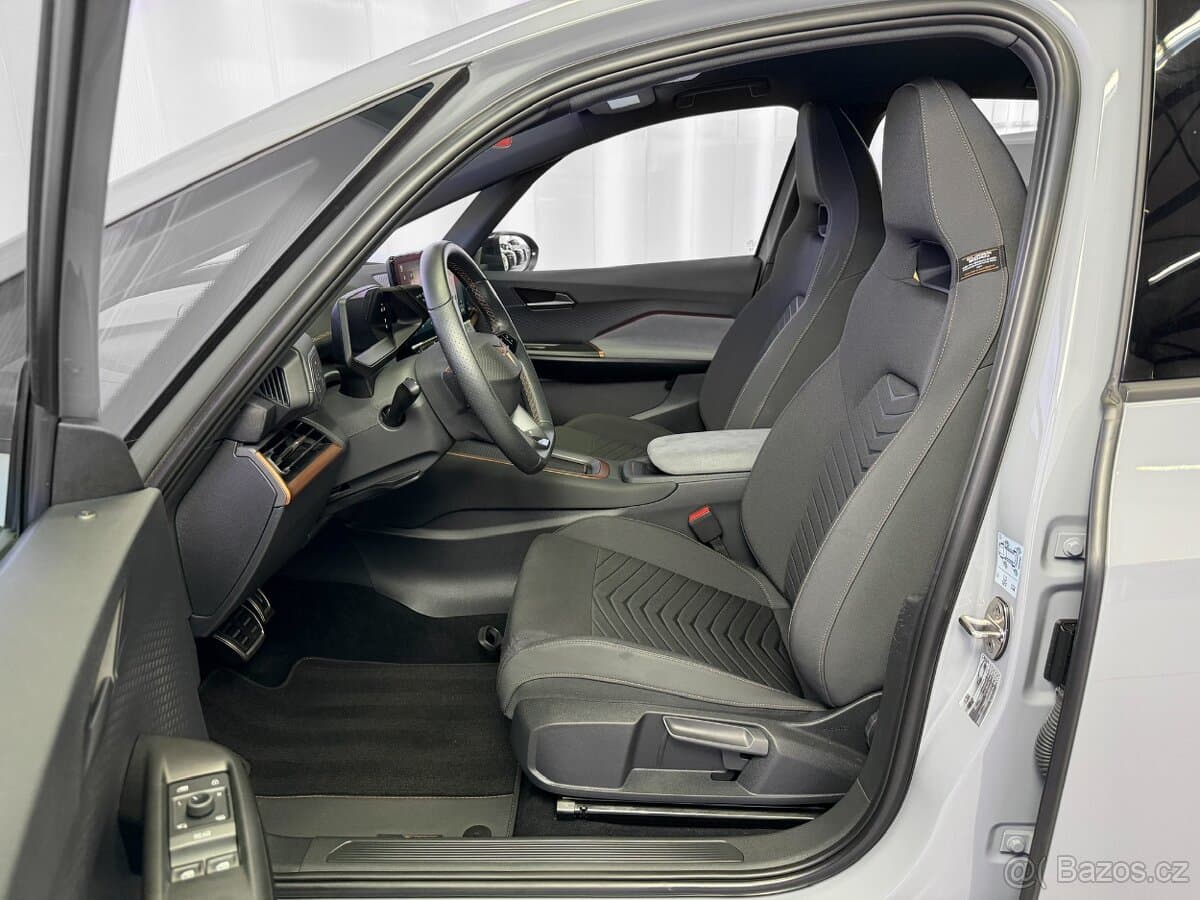 2023 Cupra BORN - 11