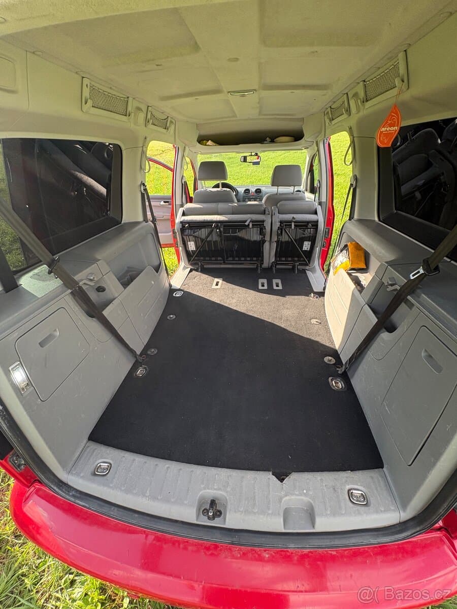 2009 Volkswagen CADDY - 11