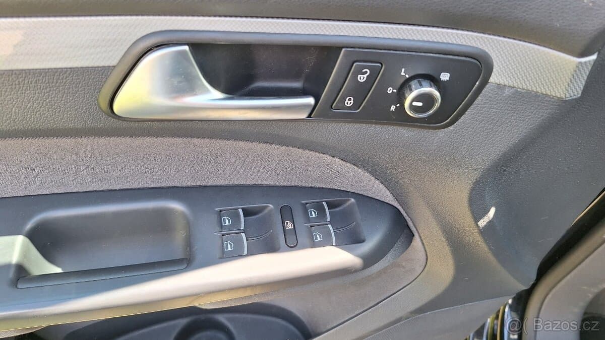 2012 Volkswagen TOURAN - 11