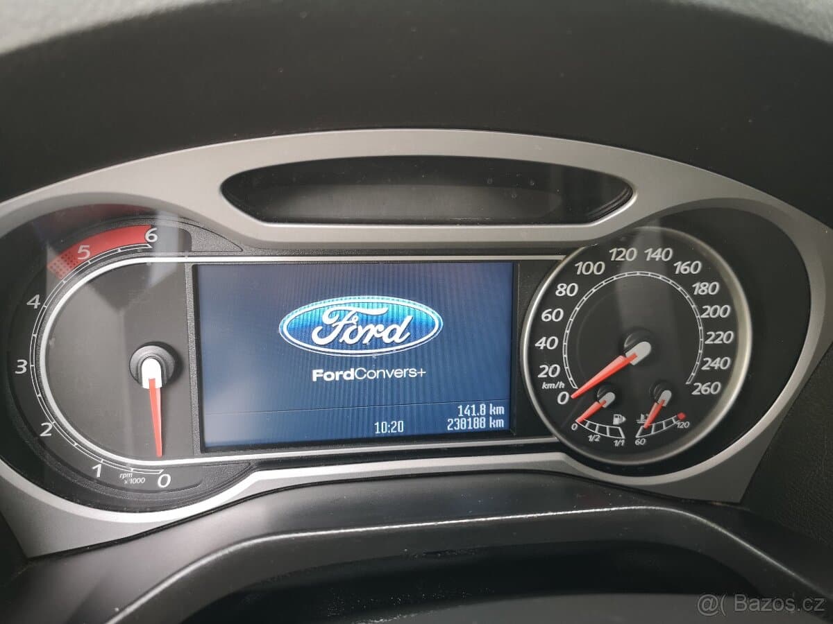 2011 Ford GALAXY - 11