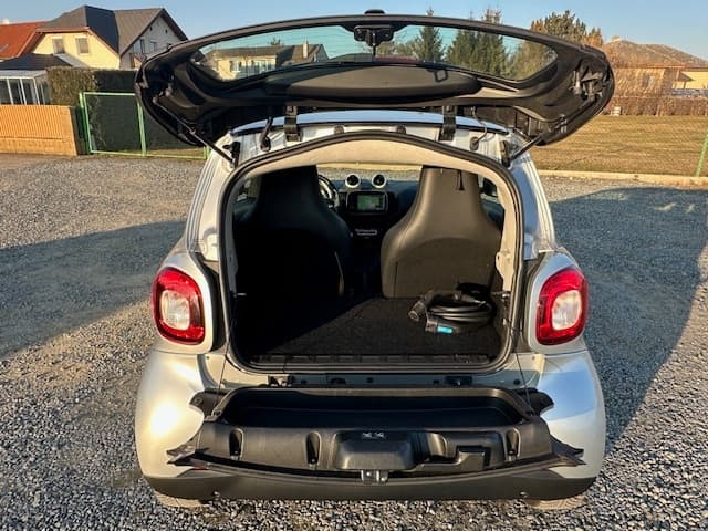 2020 Smart FORTWO - 11