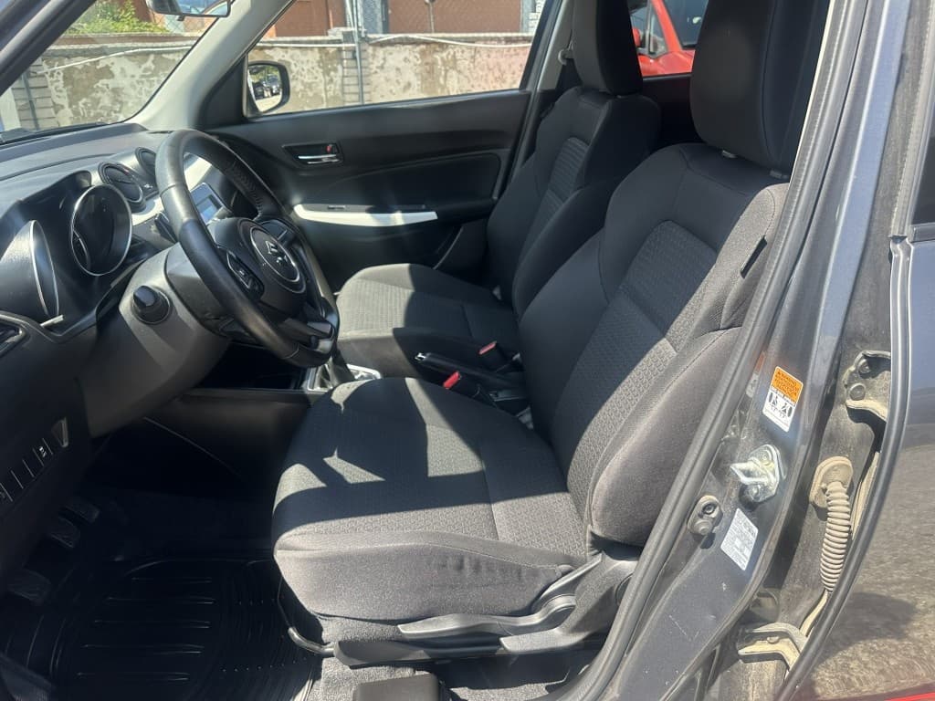2018 Suzuki SWIFT - 11
