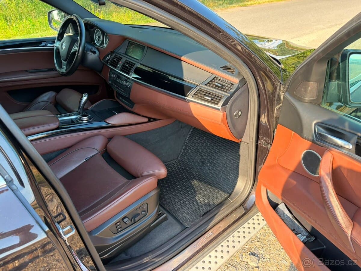 BMW X6 - 11