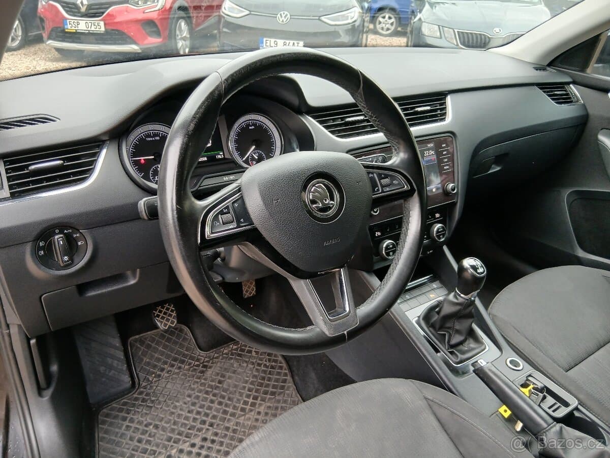 2017 Škoda OCTAVIA - 11