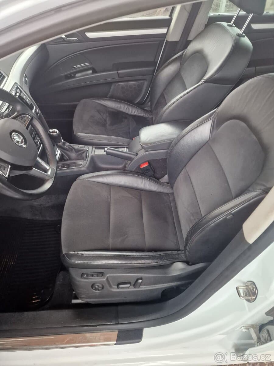 2013 Škoda SUPERB - 11