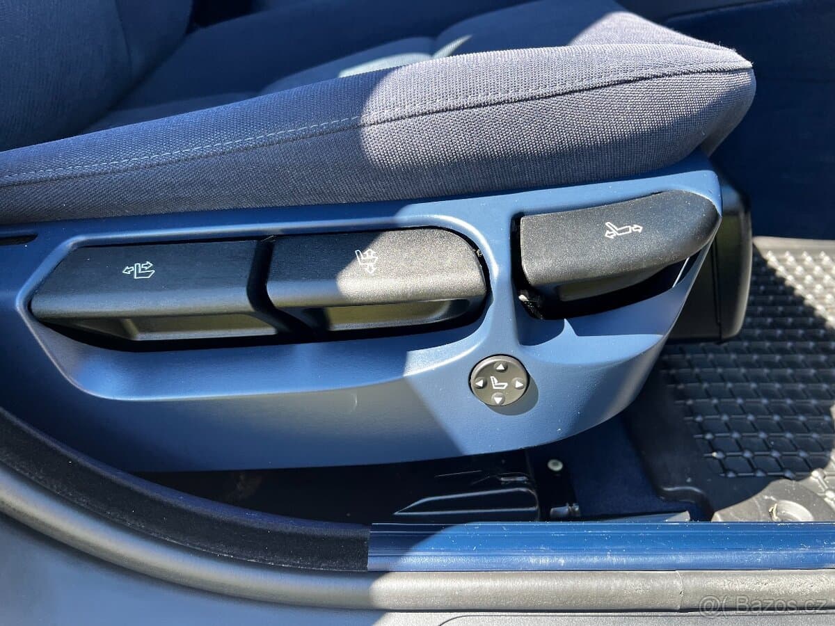 2001 BMW 5-SERIES - 11