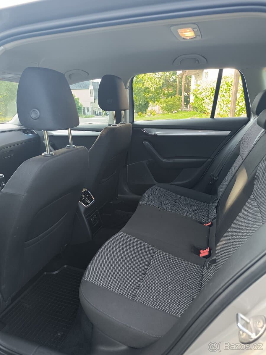 2014 Škoda OCTAVIA - 11