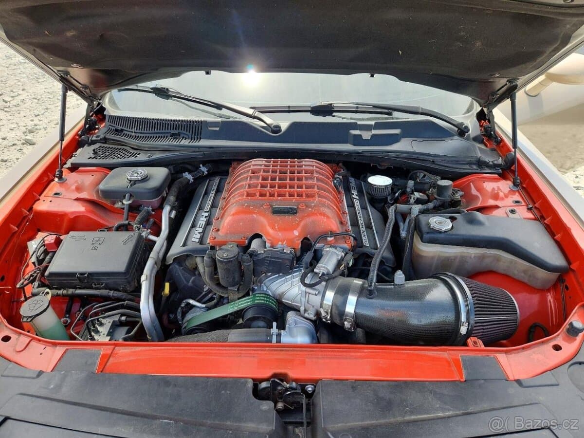 2020 Dodge CHALLENGER - 11