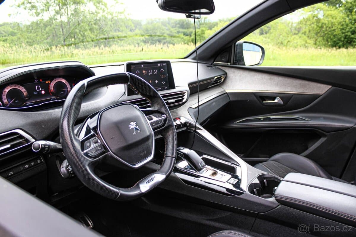 2019 Peugeot 5008 - 11