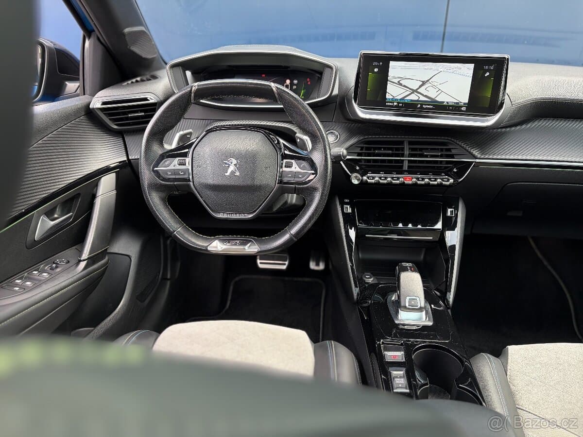 2021 Peugeot 208 - 11