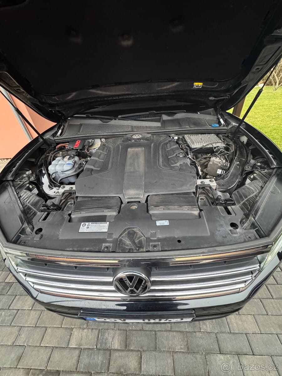 2020 Volkswagen TOUAREG - 11