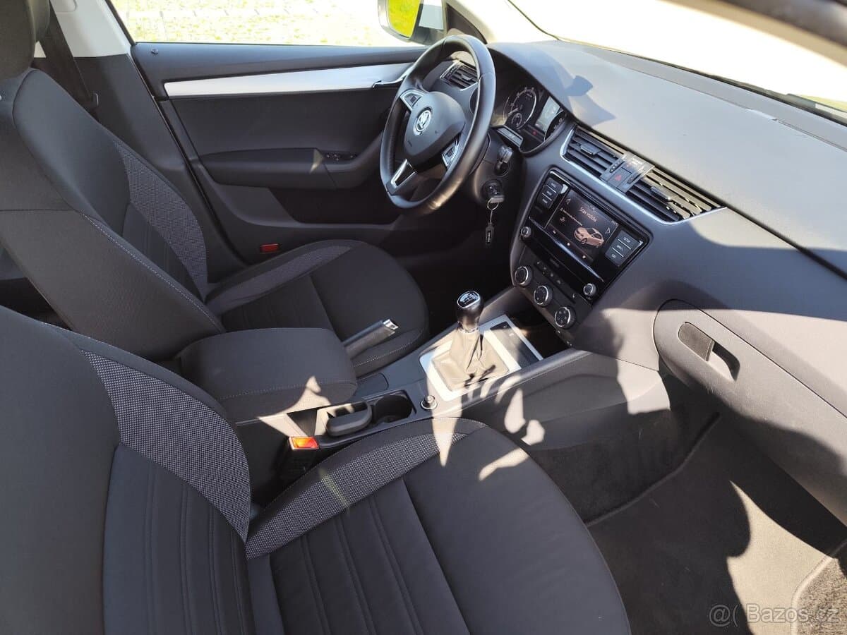 2017 Škoda OCTAVIA - 11