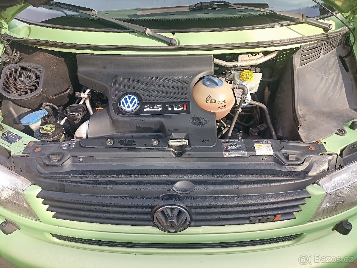 2000 Volkswagen CARAVELLE - 11