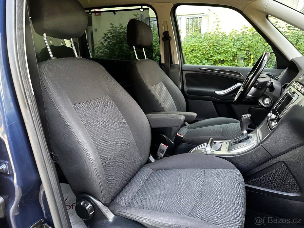 2008 Ford GALAXY - 11