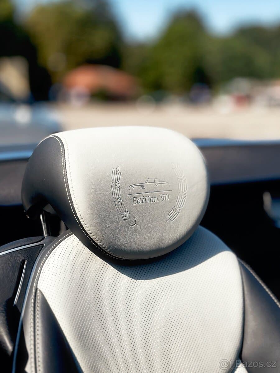2004 Mercedes-Benz SL - 11