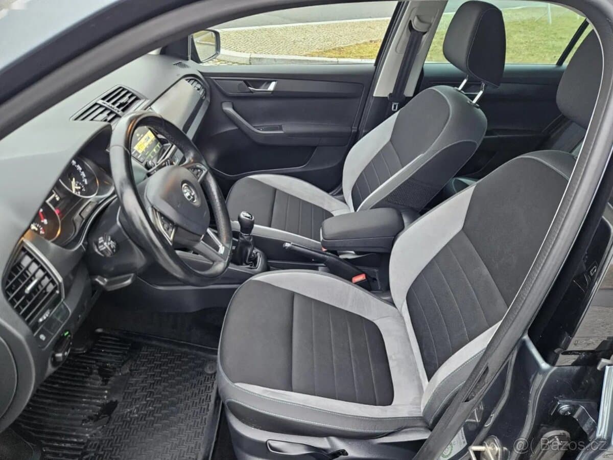2016 Škoda FABIA - 11