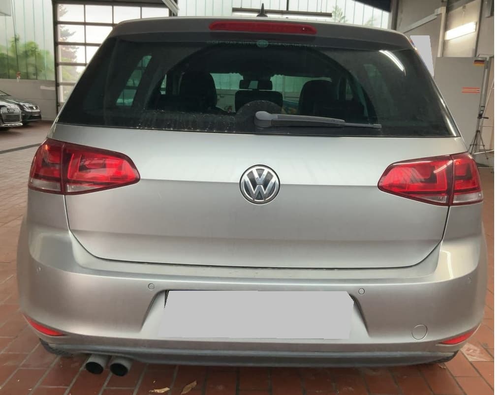 2013 Volkswagen GOLF - 11