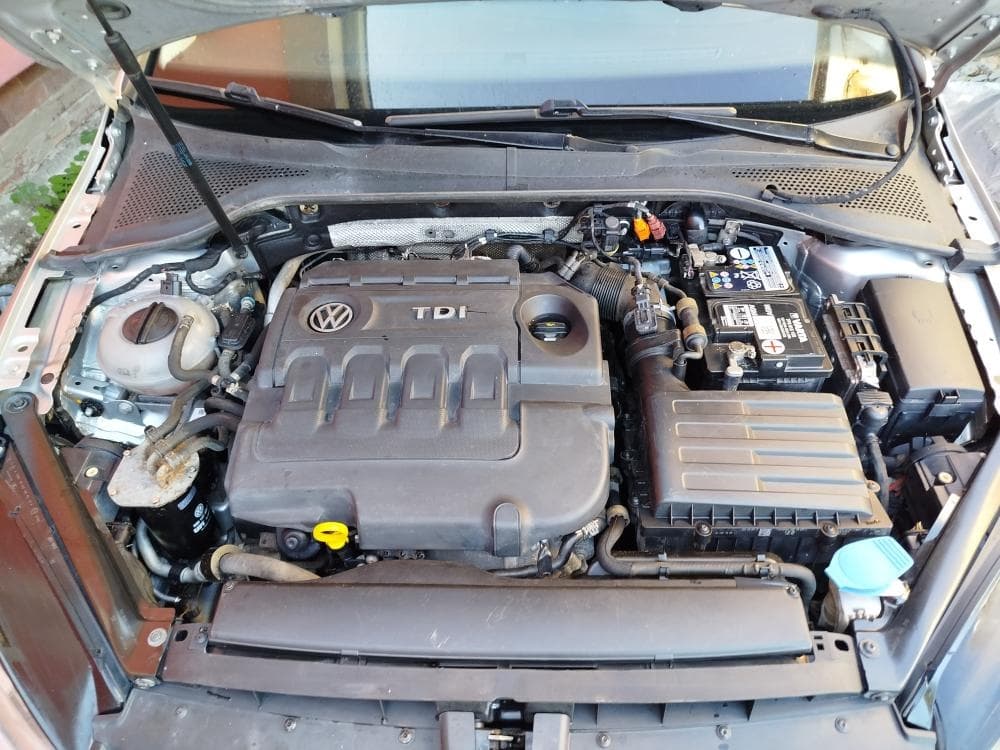2013 Volkswagen GOLF - 11
